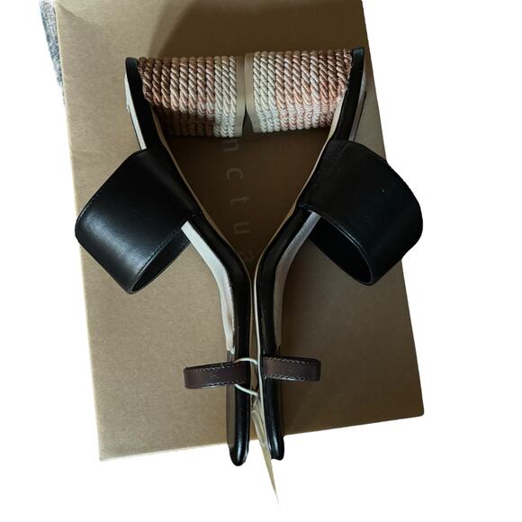 NWB Sanctuary Bold Toe Loop Leather Block Heel Sandals – Tan Lion –Women’s 8.5 M - Picture 4 of 7